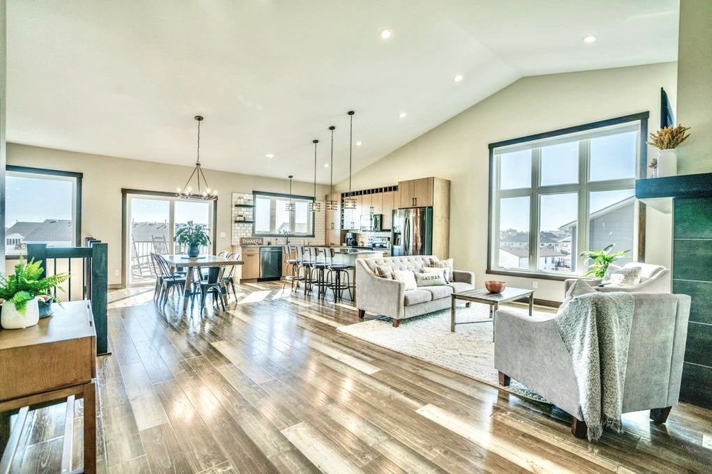 Applewood homes and Co Remodeling, Rennovation